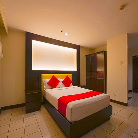 Hotel Oyo 115 Northridge Mansions Quezon City Esterno foto